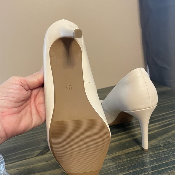 Dream Pairs high stiletto size 9 - Picture 5 of 8